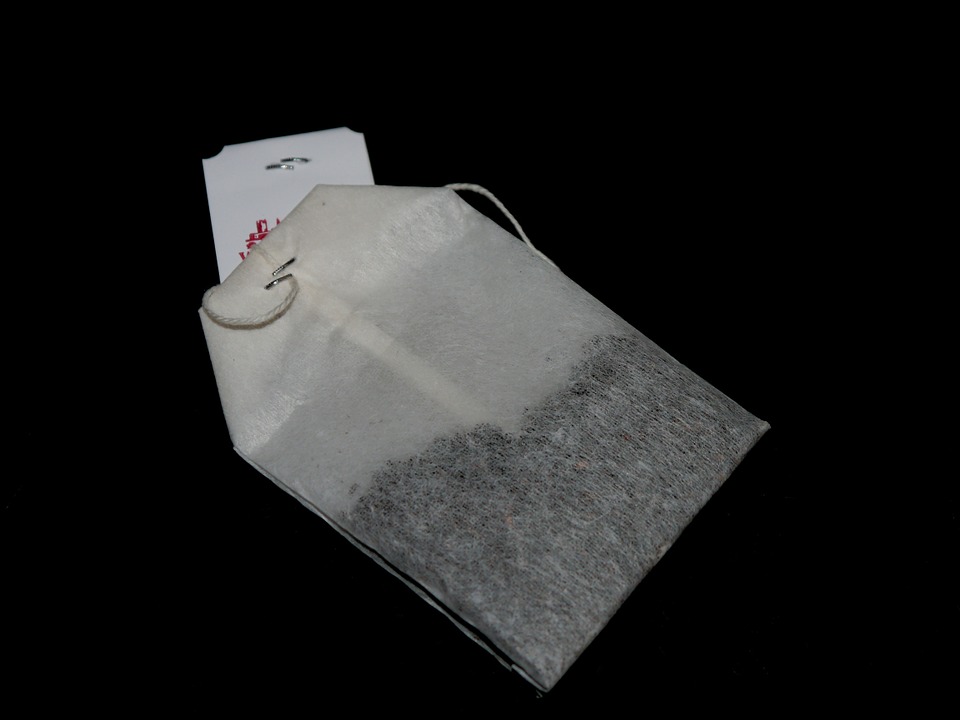 Most Popular Tea Bags Contain Illegal Amounts of Deadly Pesticides (avoid these brands at all costs)