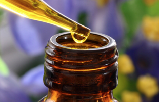 20 Reasons to Use Thyme Essential Oil instead of Medication
