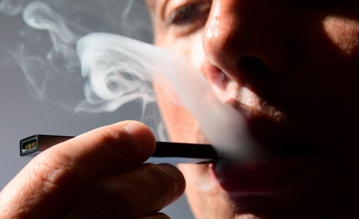 vaping-linked-to-brain-damage-narrow-arteries-serious-lung-damage