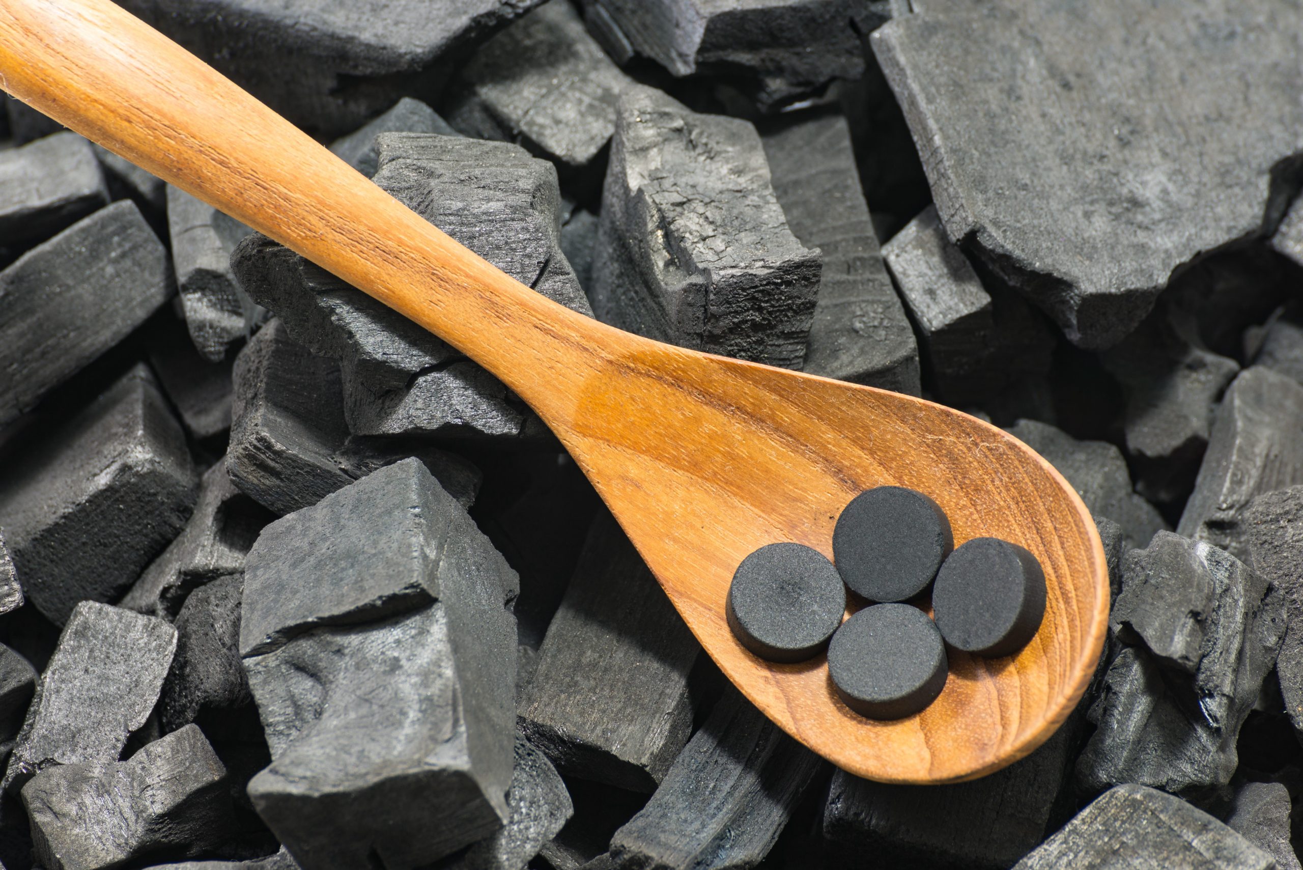 How to Use Activated Charcoal to eliminate toxins, heavy metals